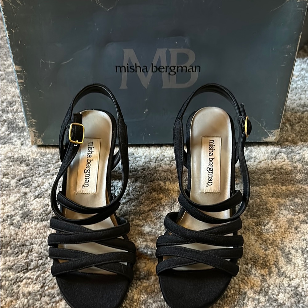 Black Women's Sandals